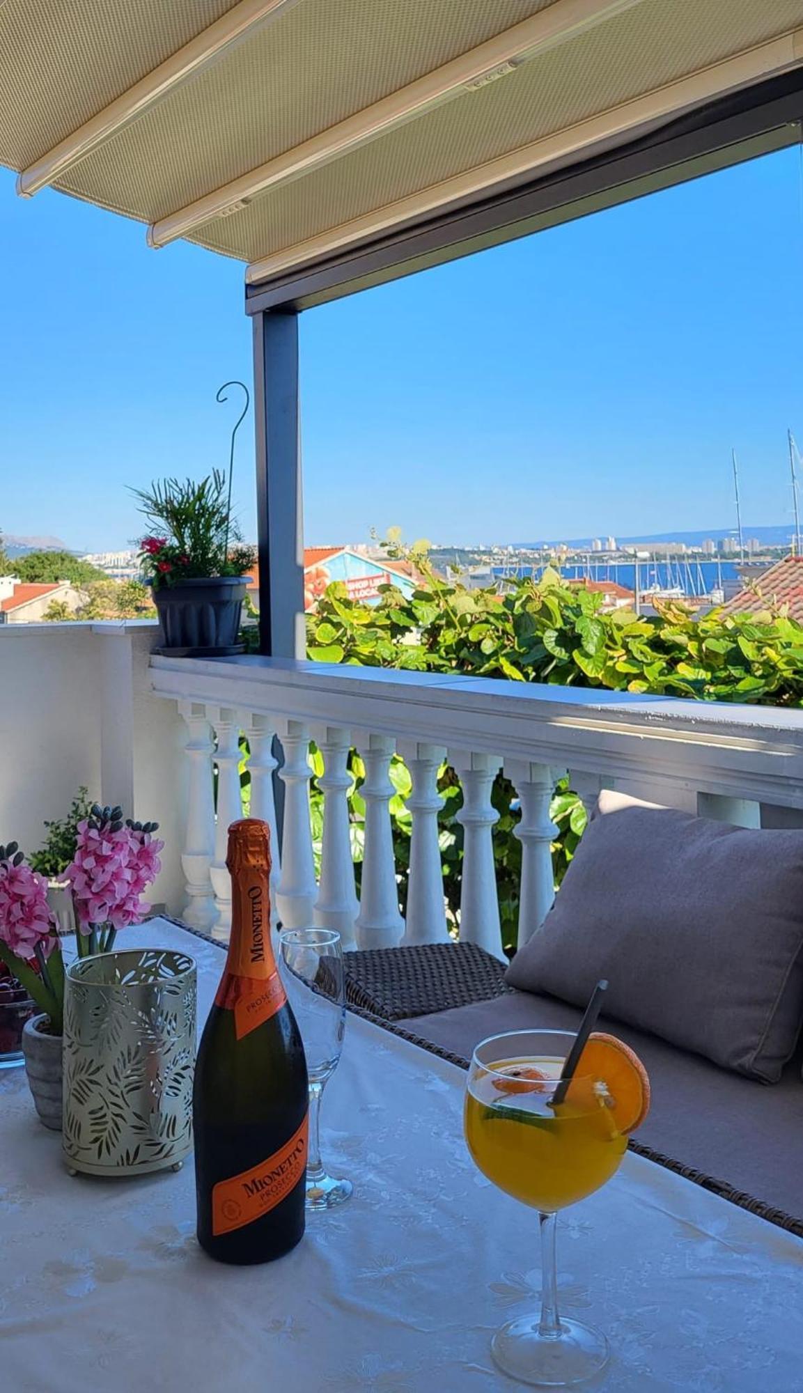 Apartment D & N Kaštela 外观 照片